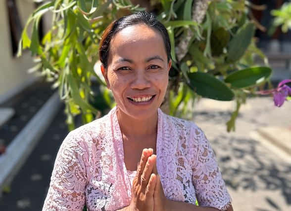 Balinese Wife, Komang. Made Cooking Class